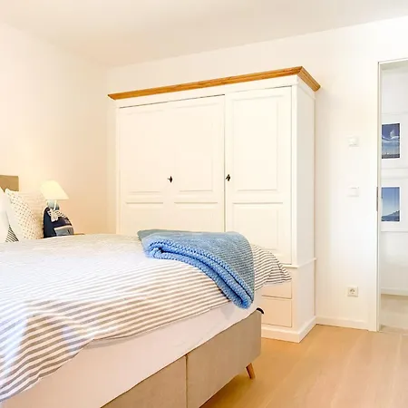 Appartement Parkliebe 6 *
